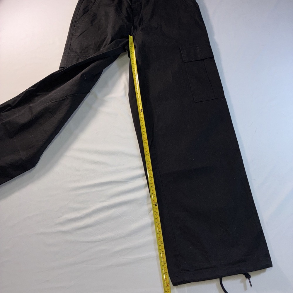 Levi's 94 Baggy Wide Leg Cargo Pants Women's W30 L32 Black NWT - Picture 9 of 14